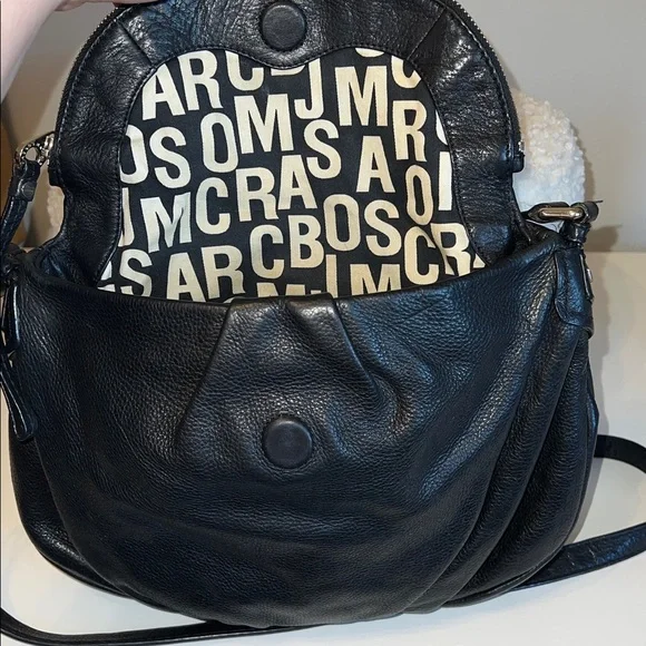 Marc by Marc Jacobs Classic Q Natasha Crossbody Bag Purse Black Silver Hardware